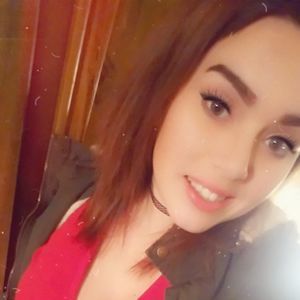 Meet your Posher, Lizzy